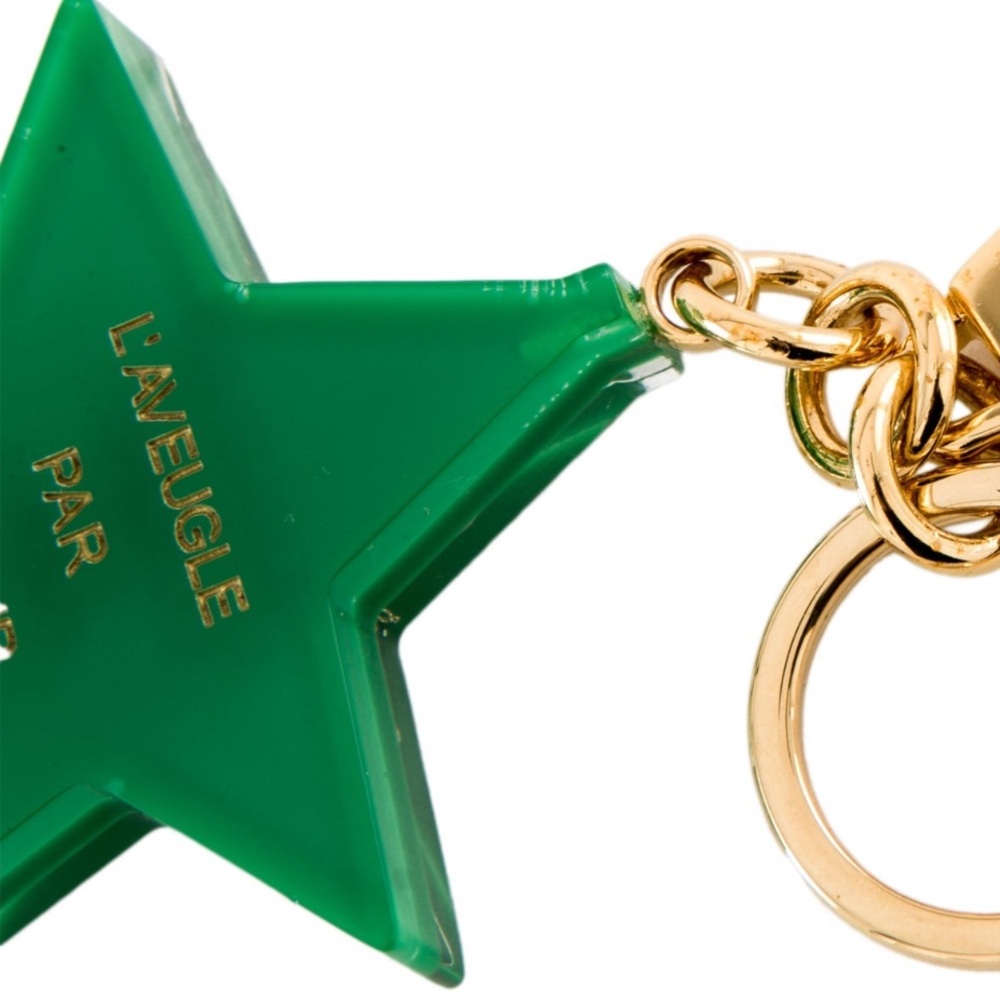 ⭐️🐝 GUCCI Star Bag Charm Keychain with Gold Bee | Green Plexiglass Gold Hardware - Picture 5 of 17